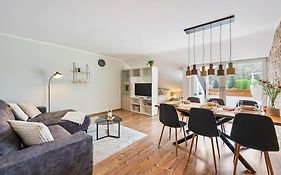 Traumhafte Wohnung Mit Neckarblick